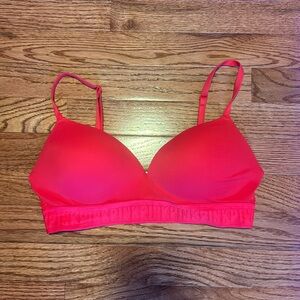 PINK logo wireless wear everywhere red bra
